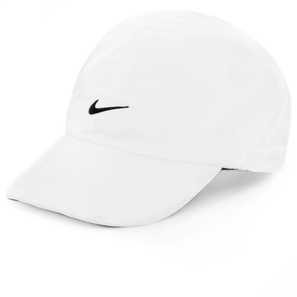 Nike Accessories - Nike Dri-Fit White Hat